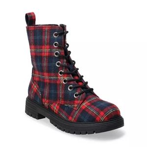 SO® Reindeer Women's Combat Boots